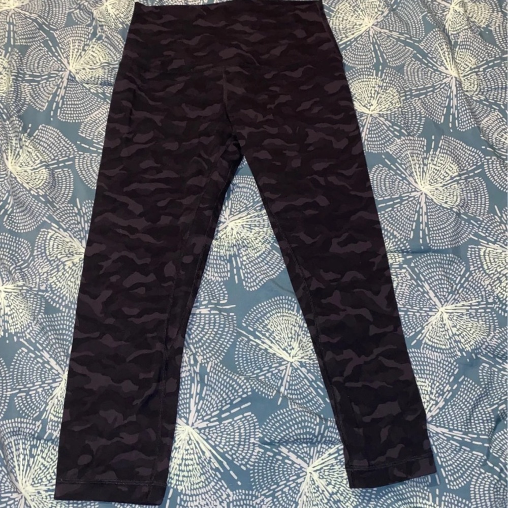 SOLD. Lululemon Align Crop 21